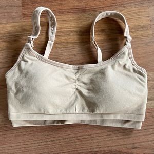 Auden nursing and hands-free pumping bra